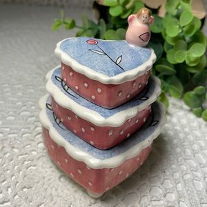“ Follow Your Dreams” layered trinket box